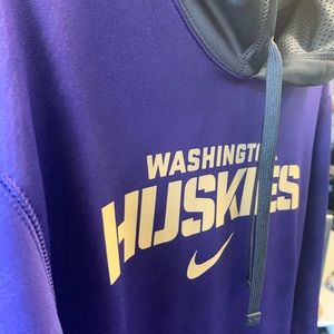 Nike College Team Sweatshirt